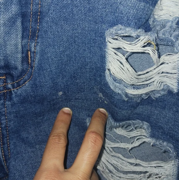 Denim Blvd Women ripped denim blue short - Picture 9 of 10